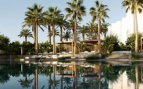 Grecotel Filoxenia Hotel  4*